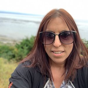 Meet your Posher, Sandra